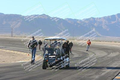 media/Jan-09-2025-Racers Edge (Thu) [[9e316ffd38]]/1-Around the Pits-Track Walk/